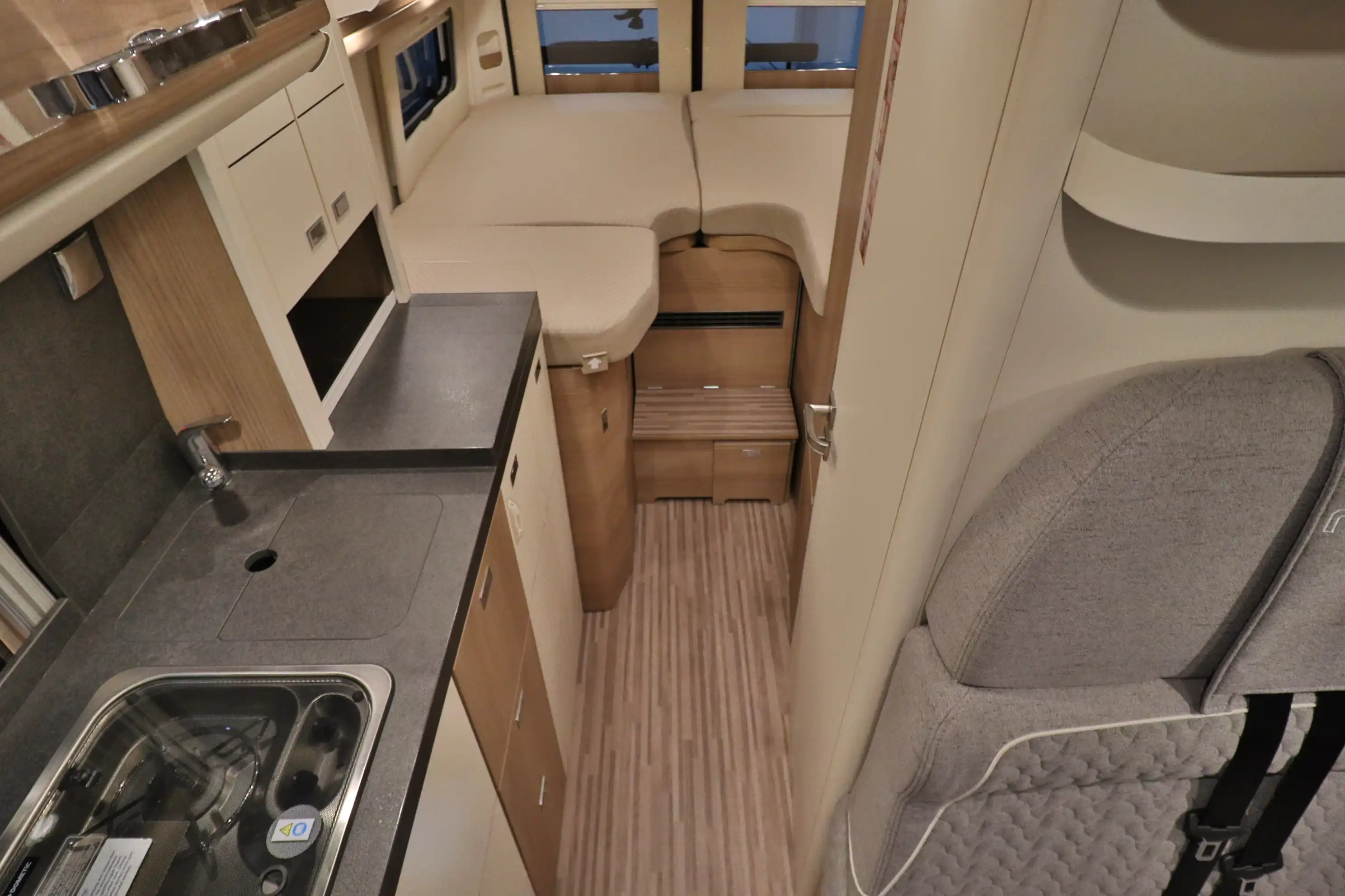 CARTHAGO Malibu Van 640 LE First Class